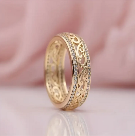 Maria™ | Anello in oro chiaro